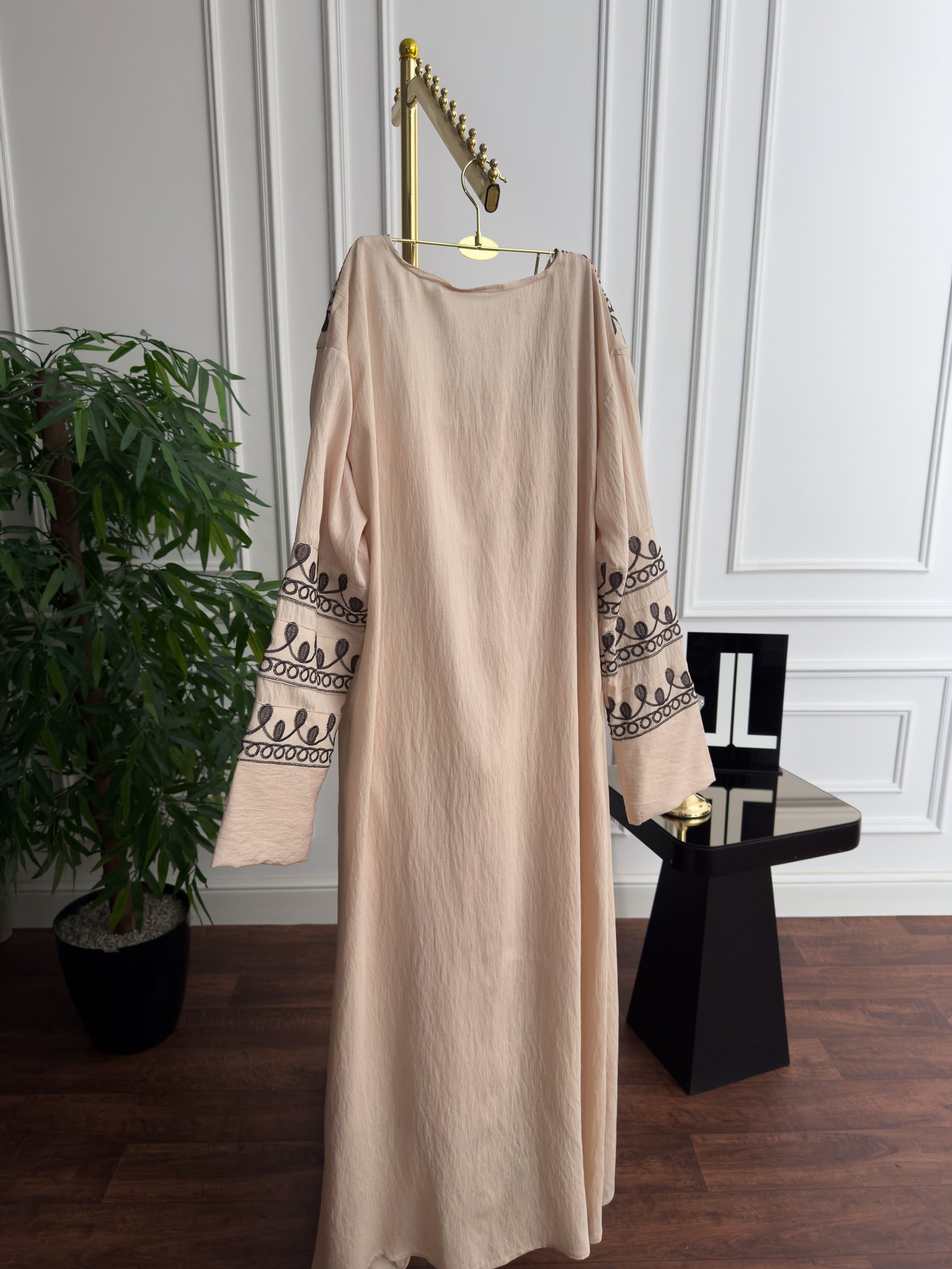 فستان إرث - الصورة 4